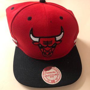 Chicago Bulls Mitchell & Ness NBA Snapback,Hat,Cap R/BlK NEW In Plastic